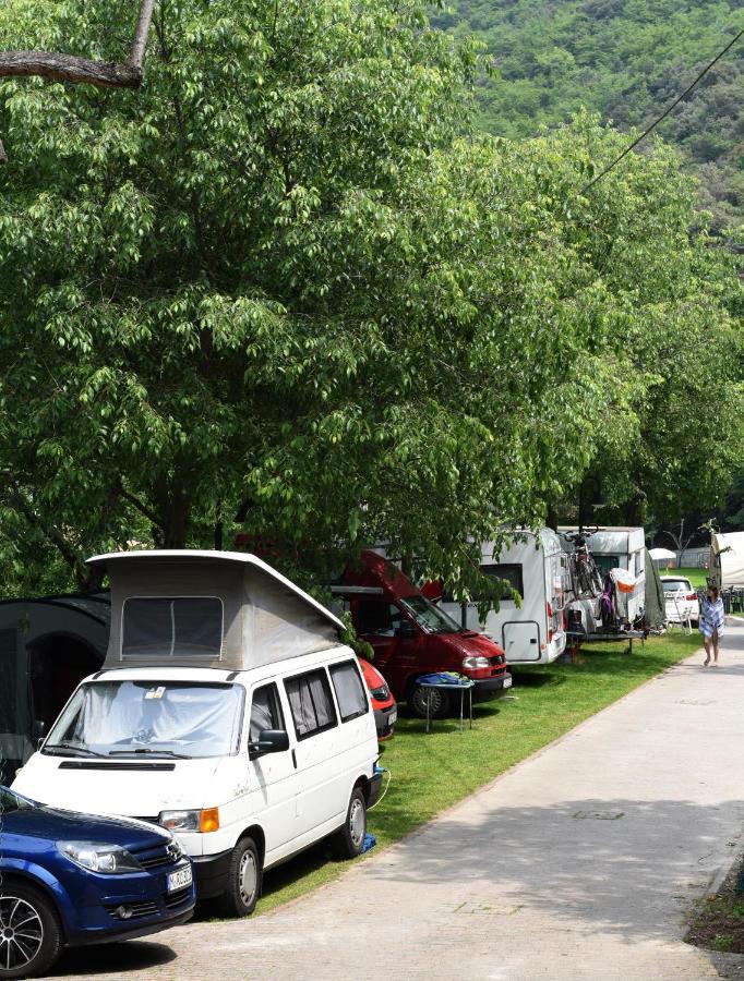 Camping Alpino - Nature Village Malcesine Eksteriør bilde